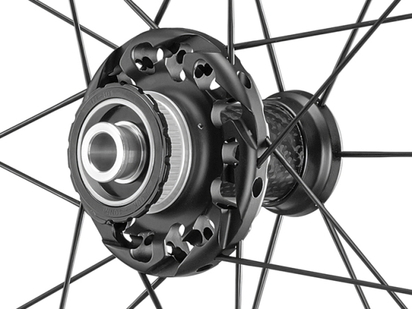 FULCRUM（フルクラム） ホイール Speed 40 CMPTZN DB 2WAY センター