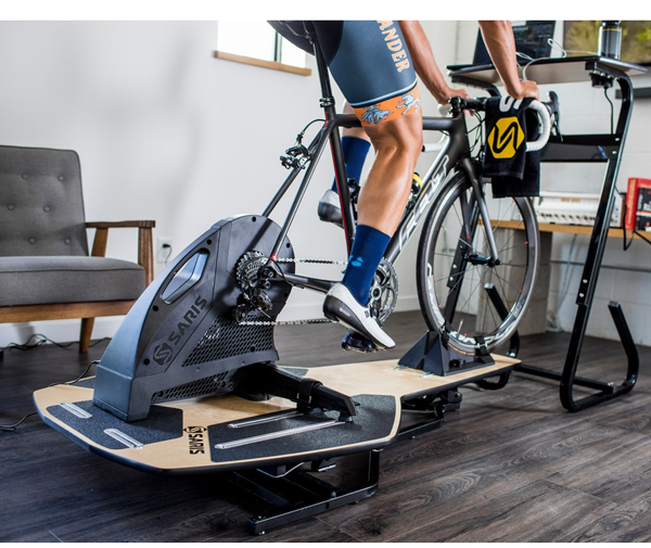 サリスH3 スマートトレーナー zwift wahoo tacx ローラー ダイレクト