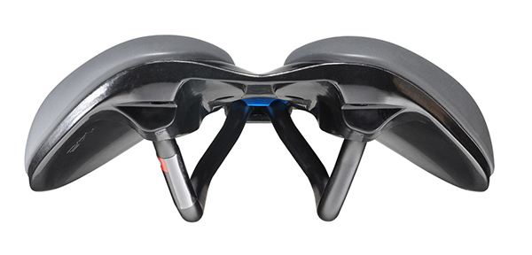 Selle Italia Novus Boost Evo Gravel サドル Amazon.com : Selle Italia Novus Boost EVO Saddle 145x245mm