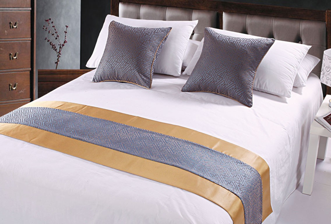 ベッドスロー ベッドライナー キング、クイーンサイズ、ダブル 250×70