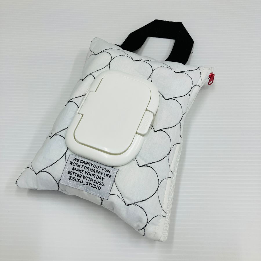 吊り下げOK ウェットティッシュケース おしりふきポーチ ベビーカー 乾燥防止 持ち運び便利 車用 おしゃれ ベビー用品 詰め替え簡単 旅行 おでかけ 出産祝い |  | 03