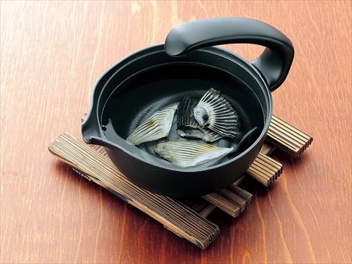 TWINBIRD(ツインバード) 酒燗器 熱燗 1.5合 電気式 温度調節 卓p Amazon.co.jp: TWINBIRD(ツインバード) 酒燗器 熱燗 1.5合 電気式 温度