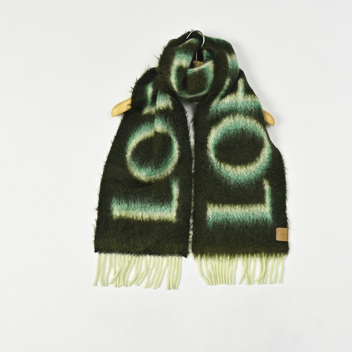 LOEWE（ロエベ） マフラー スカーフ レディース メンズ ロゴ : BELLA