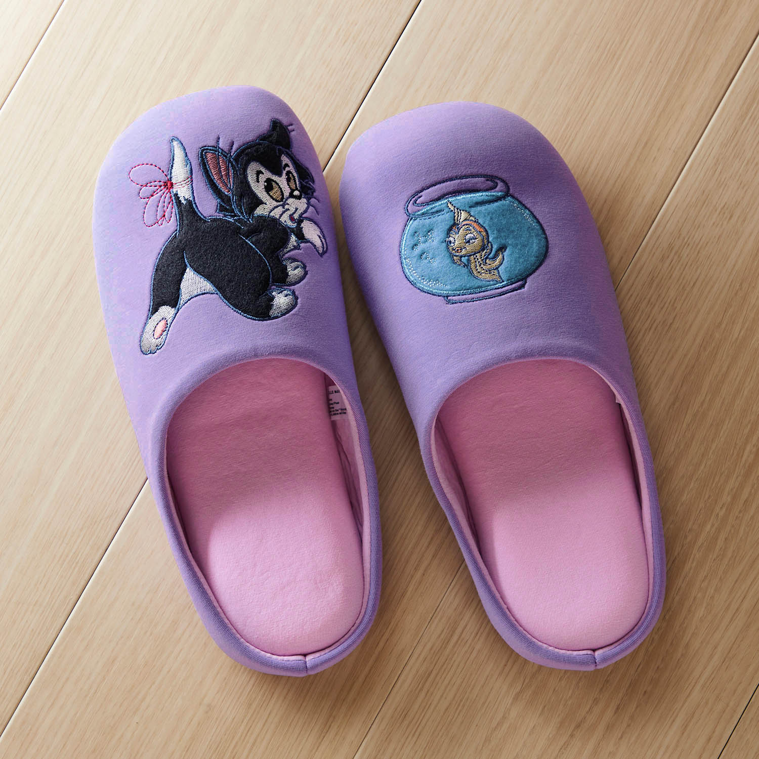 スリッパ ルームシューズ 室内 低反発 ウレタン 来客用 もっちり Disney ディズニー キャラクター かわいい 洗える ウォッシャブル 清潔 おしゃれ 新生活 | Disney | 12