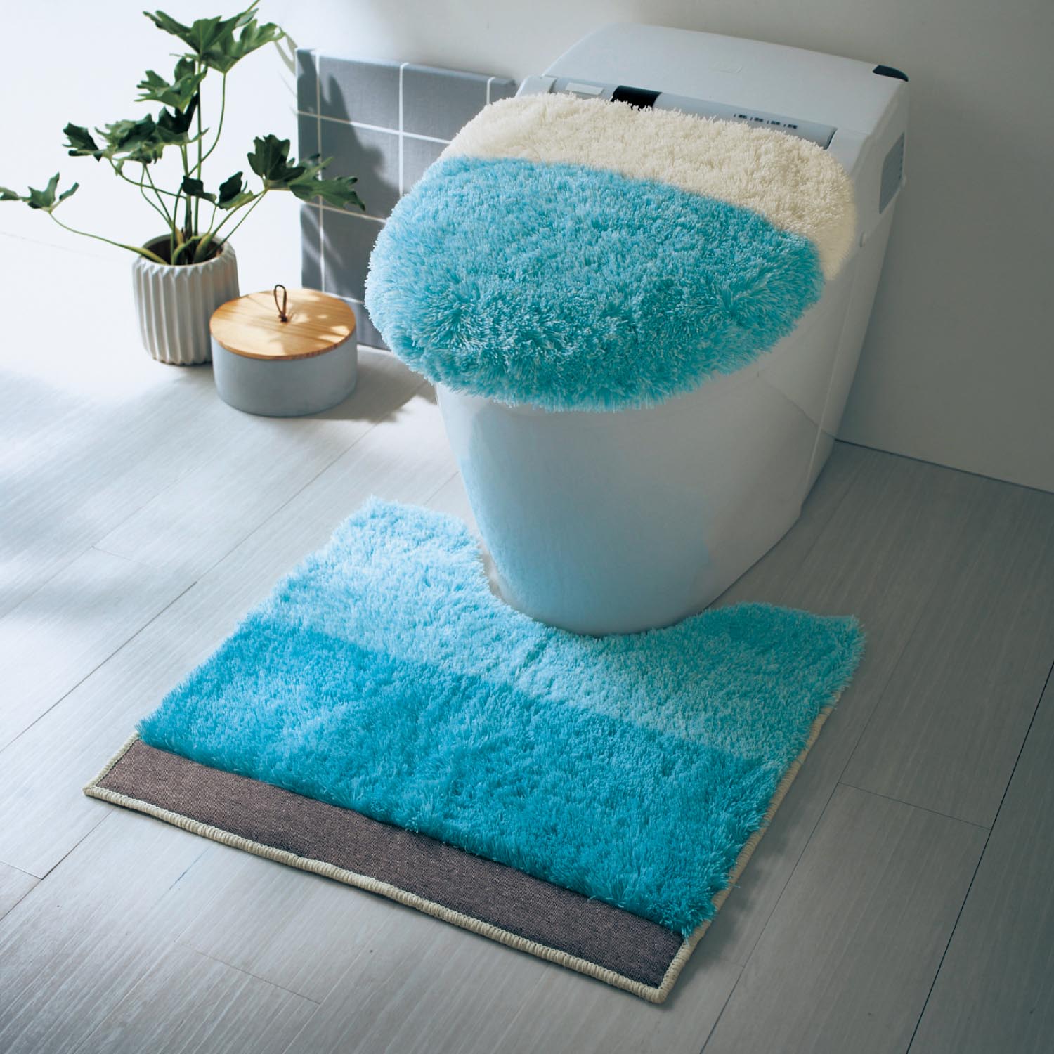 新品・未使用 XJAPAN トイレマット ＆ カバー セット 【限定グッズ】 ベルメゾン トイレマット セット フタカバー マット 敷物 ラグ