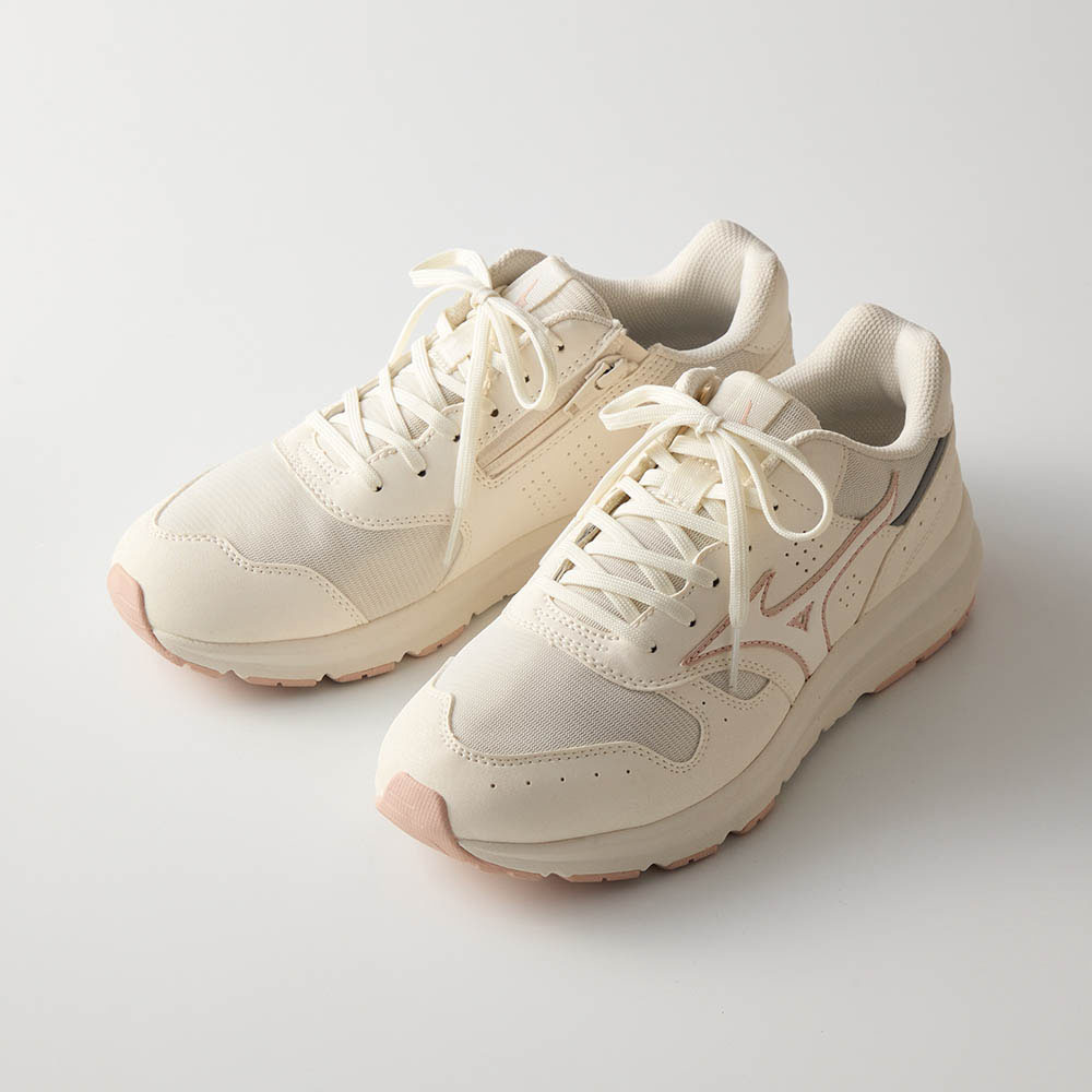 Mizuno ミズノ　レディーススニーカー　未使用 MIZUNO スニーカー レディース シューズ レディーススニーカー