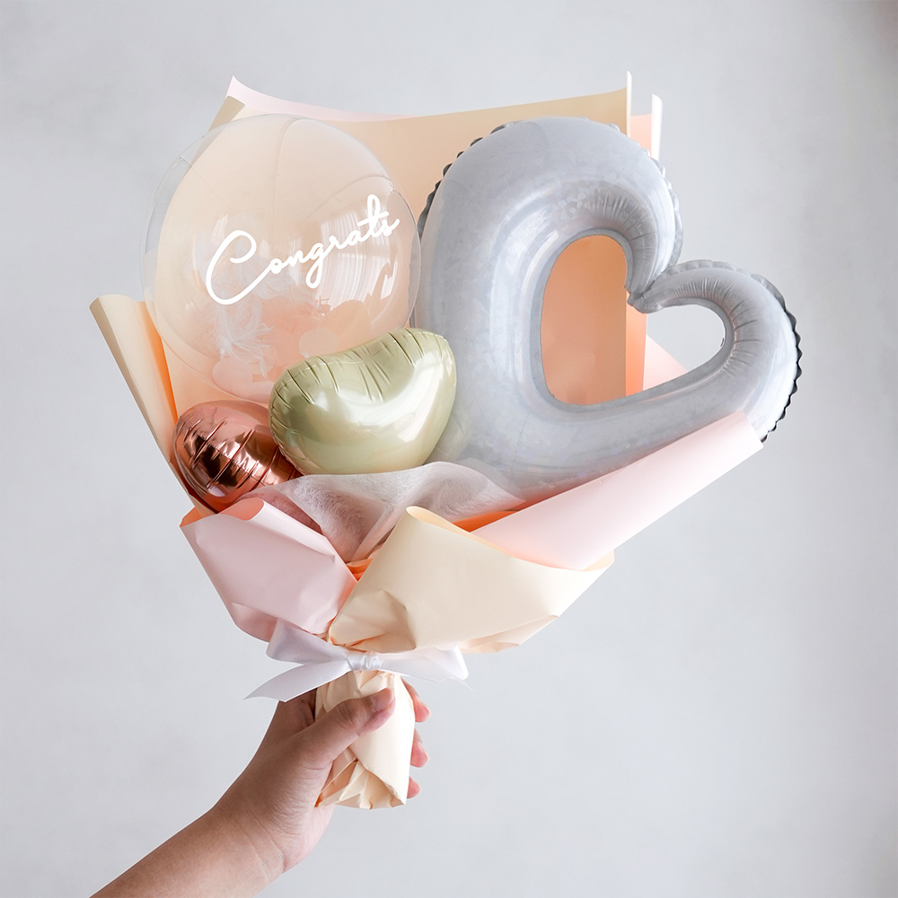 Belle Vie（ベルビー） 卒業式 花束 バルーンブーケ ハートバルーン