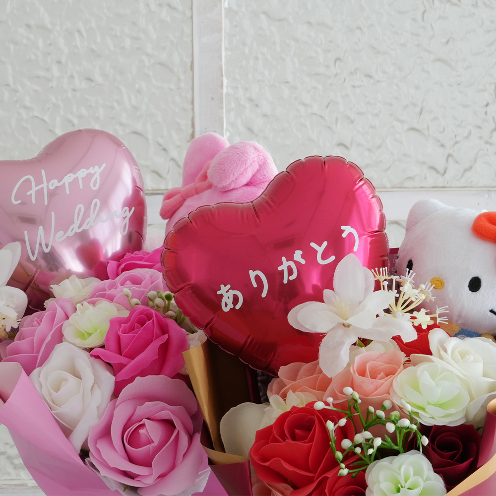発表会 花束 サンリオ ソープフラワー ミックス シャボンブーケ|SANRIO ぬいぐるみ 母の日 誕生日祝い 退職祝い 卒業祝い 入学祝い 卒業式 キャラクターブーケ 関連画像1