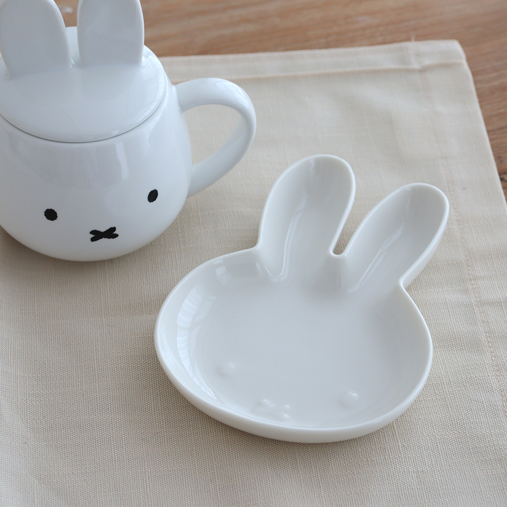 Miffy（ミッフィー） ダイカットプレート 誕生日 記念日 誕生祝い 結婚