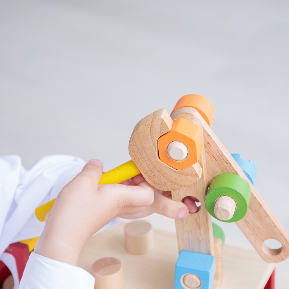 名入れ 知育玩具 アクティブ消防車  2歳 3歳 I’ｍ TOY アイムトイ 木のおもちゃ 誕生日プレゼント 男の子 クリスマス エデュテの画像