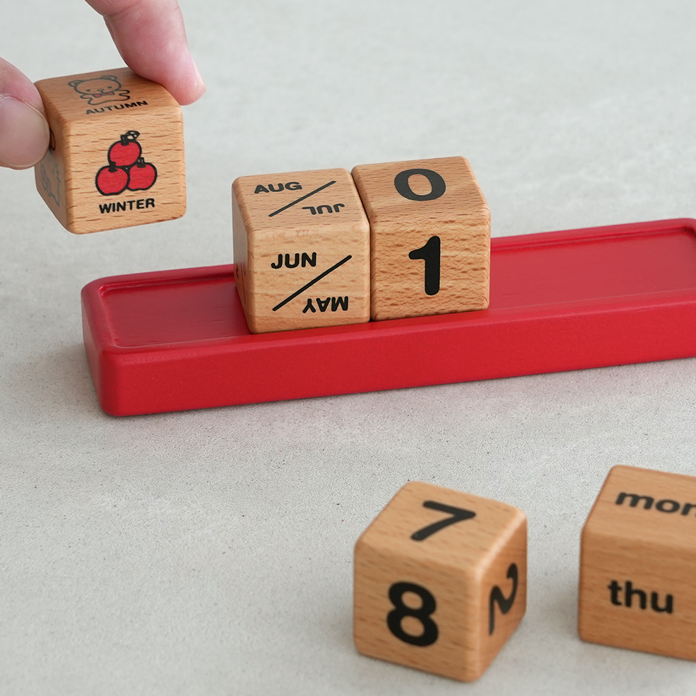 ハローキティ 万年カレンダー ハローキティ| 卓上 デスク キャラクター