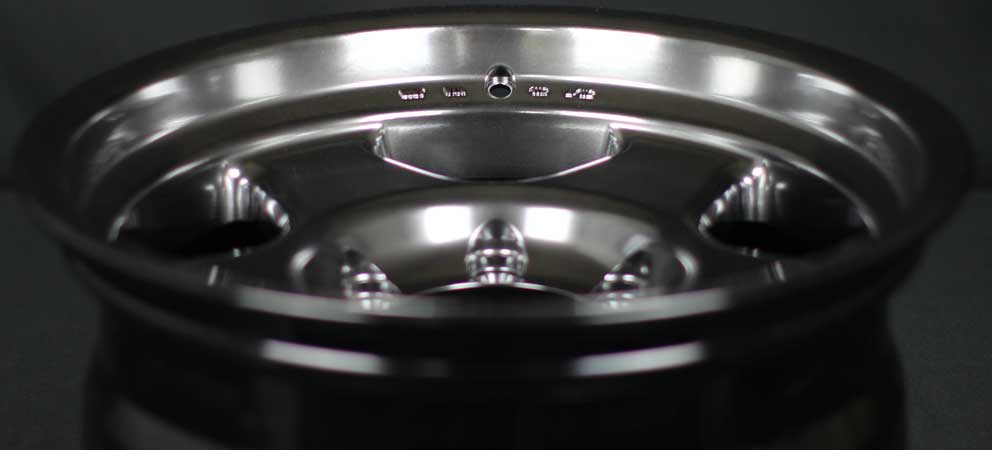 4x4エンジニアリング 汎用 ブラッドレーV アルミホイール 1本(17×8.5J 6-139.7 -10)4x4 Engineering BRADLEY V ホイール単体の画像