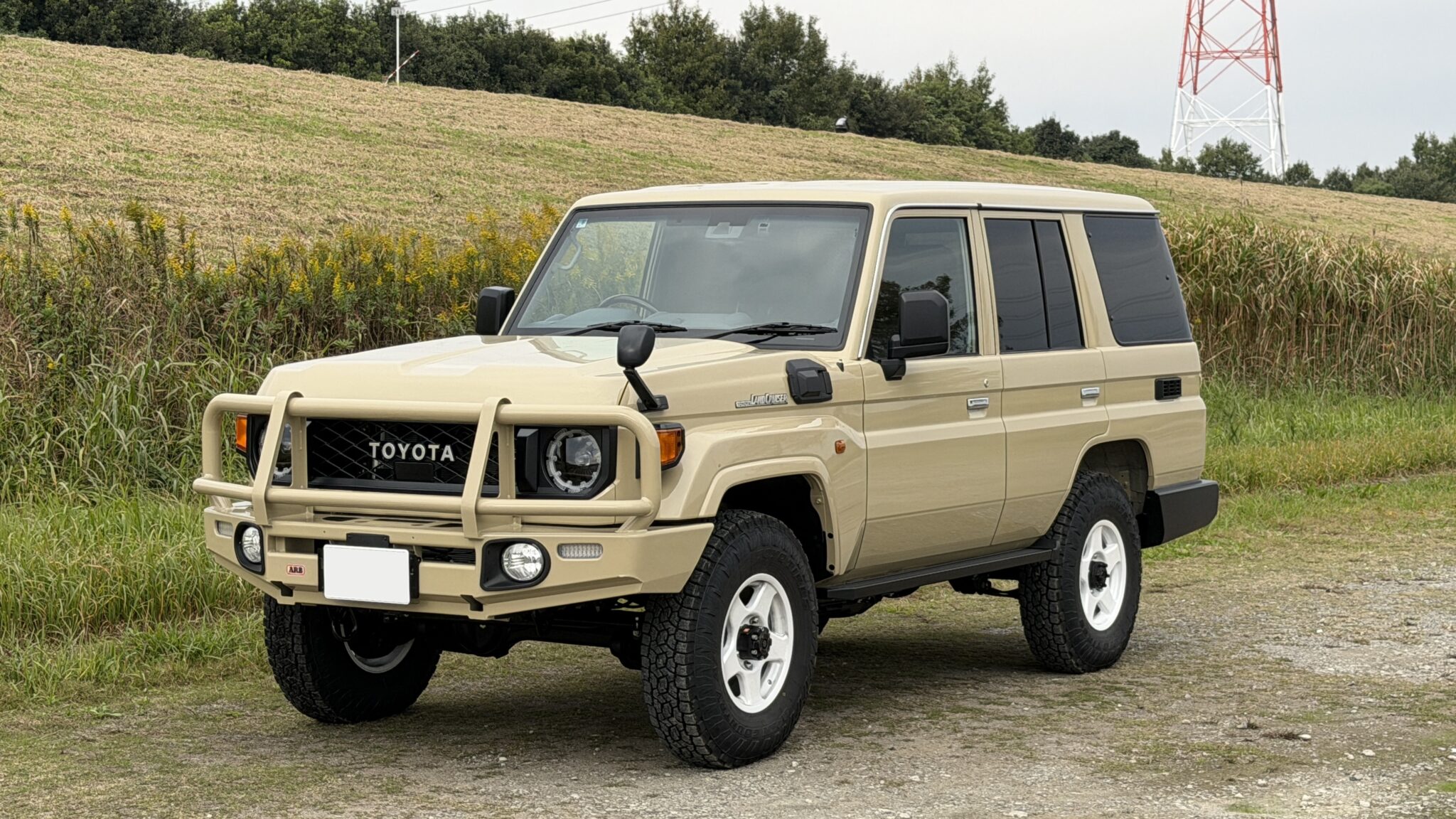 4x4エンジニアリング ランドクルーザープラド 150系 ブラッドレーV アルミホイール 1本(18×8.5J 6-139.7 +30)4x4 Engineeringの画像
