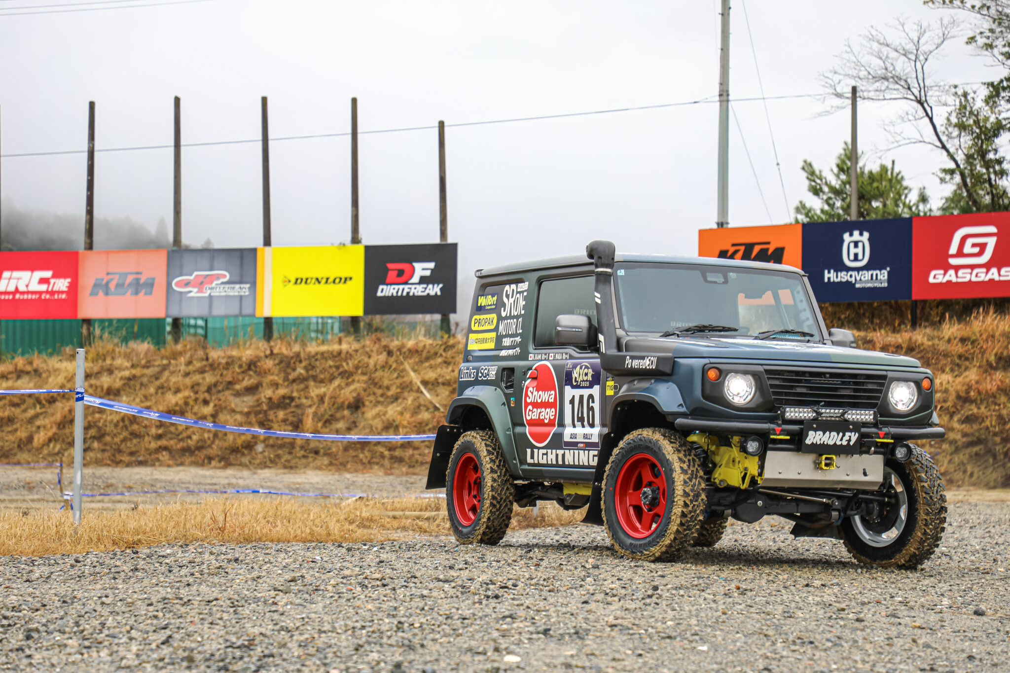 ブラッドレー　希少5.5j ±0 4×4エンジニアリング 4×4 エンジニアリング ホイール ブラッドレー V
