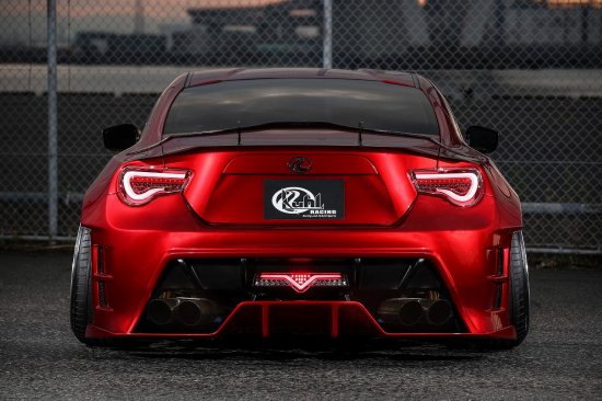 86 zn6リアバンパー、ディフューザー引き取り限定 トヨタ 86 ZN6 スバル BRZ ZC6 リアディフューザー ディ