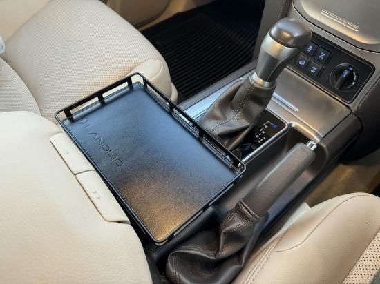 150プラド後期車用☆センターテーブル&レザーパッド☆ランドリックジャパン☆ センターテーブル用レザーパッド ブラック ランドクルーザープラド 150
