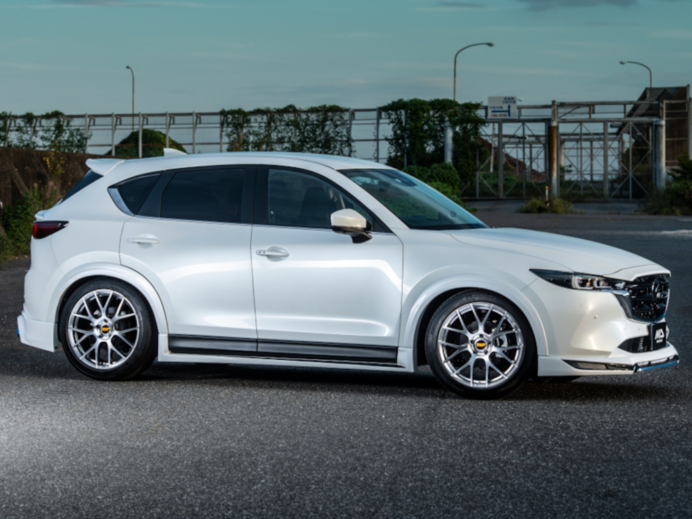 マルカサービス MID エクスクルーシブ 027F プリウス 50系 アルミ