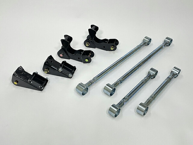 E　訳あり品　ジムニー　5 リンク　一部未使用 E 訳あり品 ジムニー 5 リンク 一部未使用 スズキ、「ジムニー