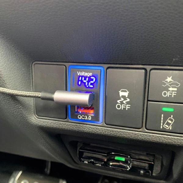 フィットハイブリッド GP5 GK6 USB ポート Bタイプ 増設 埋め込み 車