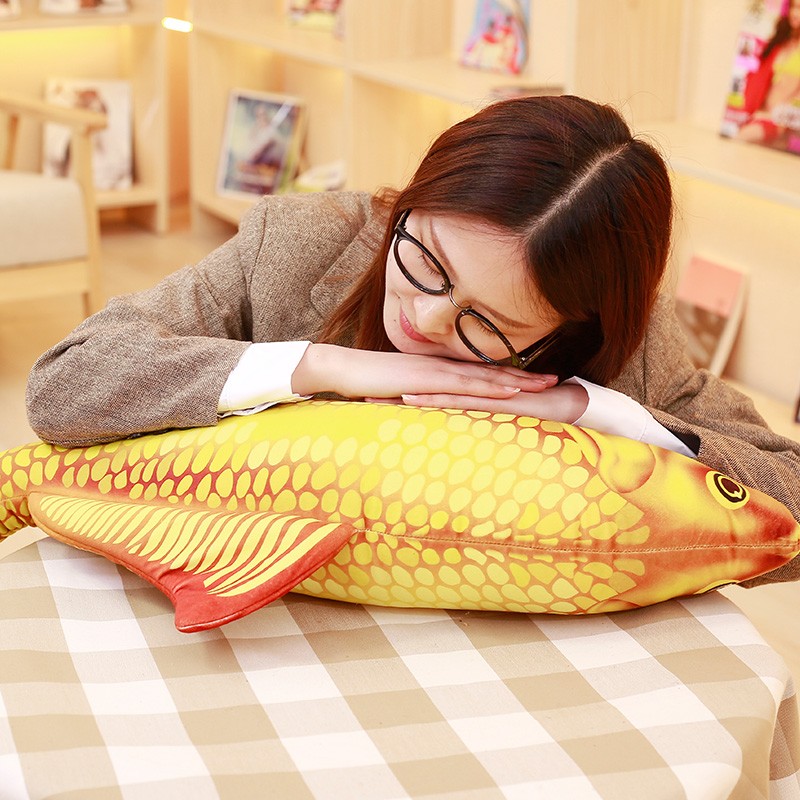 ぬいぐるみ　さかな　魚　鯉　食店飾り　特大　インテリア　コレクション　抱き枕　誕生日ギフト　140cm