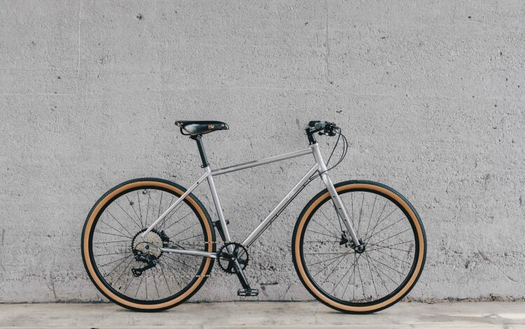 フジ(バイク) Fuji フジ 自転車 クロスバイク TALAWAH タラワ