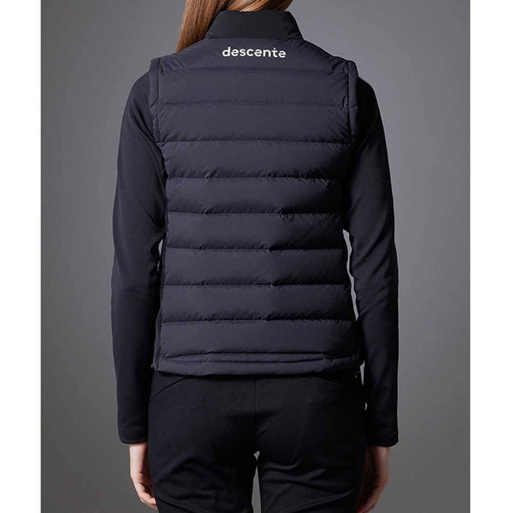 【中古品 】 DESCENTE GOLF デサントゴルフ レディース ゴルフウェア ベスト フルジップダウンベスト DGWWJK50 23FW 秋冬 ストレッチ はっ水 保温 【2830158305】(18513円)