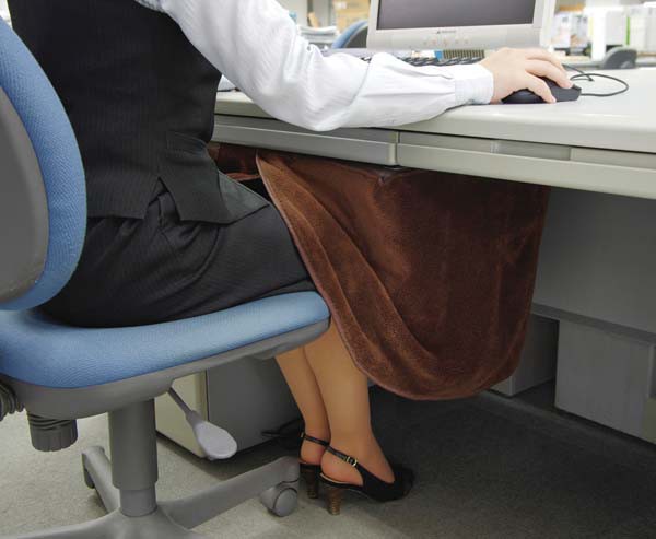 アイリスオーヤマ efeel(エフィール)デスクヒーターDEH-45-T