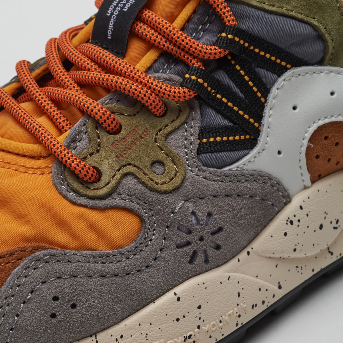 FlowerMOUNTAIN（フラワーマウンテン） スニーカー ユニセックス