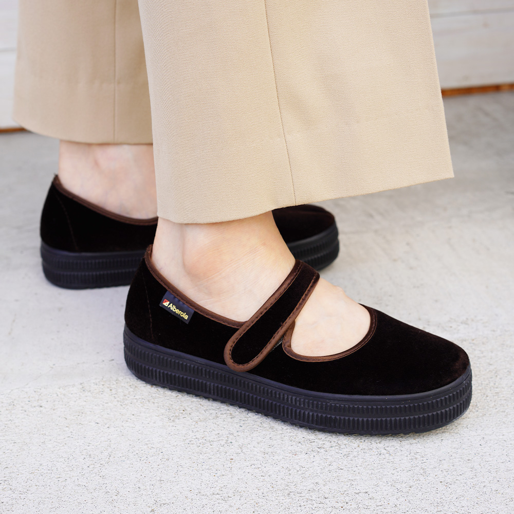 ALBEROLA（アルベローラ） フラットシューズ ワンストラップシューズ