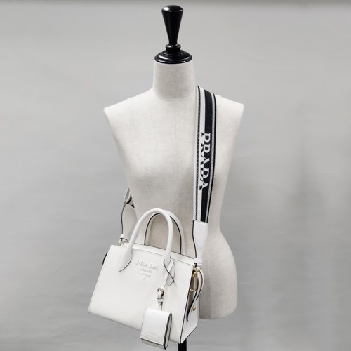 PRADA（プラダ） SAFFIANO CUIR MONOCHROME BAG レディース ホワイト