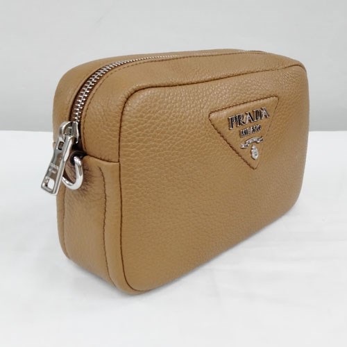 PRADA（プラダ） レザー ショルダーバッグ レディース ブラック