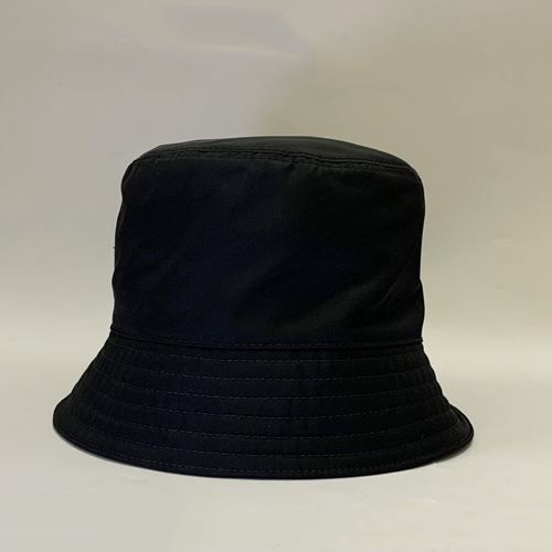 PRADA（プラダ） Re-Nylon バケットハット Mサイズ レディース