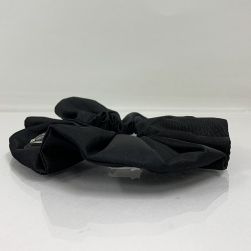 【即発】PRADA Re Nylon シュシュ 1IF0152DMI プラダ PRADA PRADA シュシュ 1IF015 2DMI ReNylon リナイロン