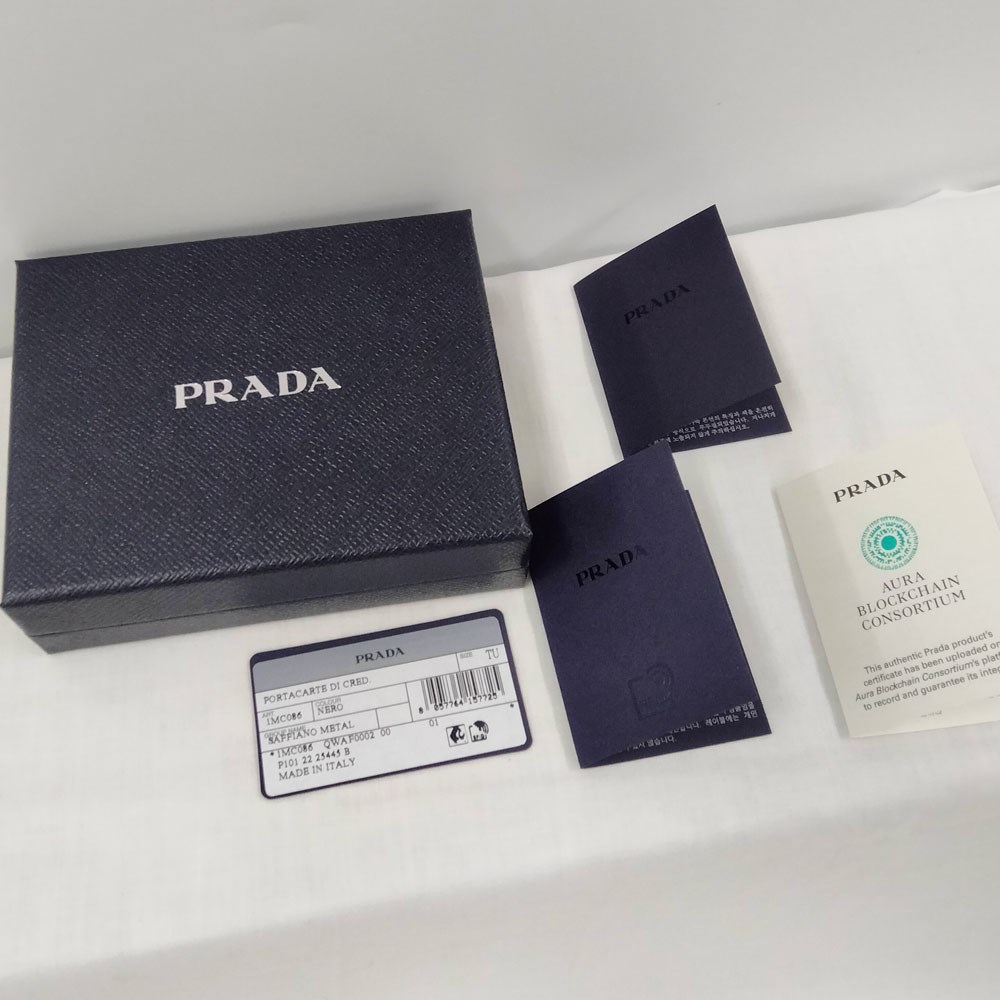 《Max1万円off＆P10》プラダ 小物 サフィアーノレザー カードホルダー レディース ブラッ ク レッド ベージュ 1MC086QWA PRADA | PRADA | 17