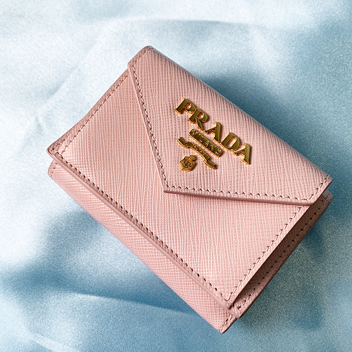 プラダ 財布 サフィアーノ ピンクのおすすめ人気商品一覧 通販 - Yahoo