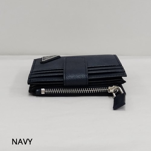PRADA プラダ サフィアーノトライアングル カードケース PRADA プラダ カードケース ロゴ サフィアーノトライアングル