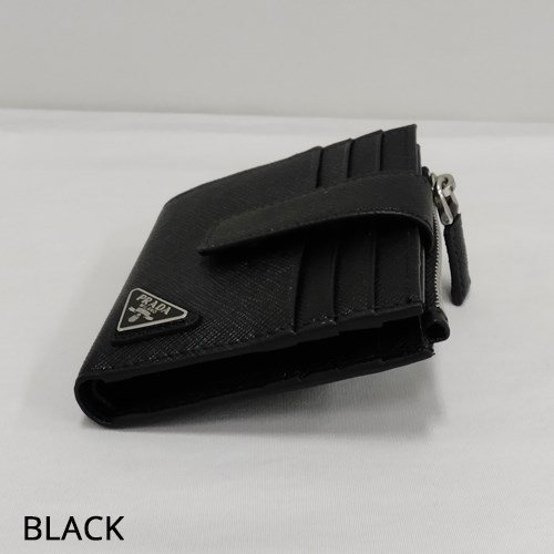 ★PRADA★2025SS★トライアングル ロゴ カードホルダー ☆PRADA☆2025SS☆トライアングル ロゴ カードホルダー