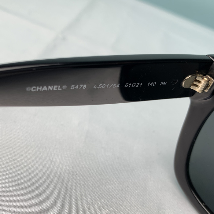 訳あり CHANEL スクエア シェイプ サングラス ハート 5478C501 訳あり CHANEL スクエア シェイプ サングラス ハート 5478C501