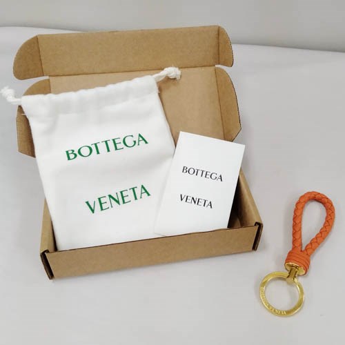 BOTTEGA VENETA ボッテガ ヴェネタ 定番人気 レザーキーリング