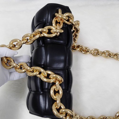 Bottega Veneta ボッテガヴェネタ ザ・チェーン カセット バッグ ボッテガヴェネタ BOTTEGA VENETA ボッテガヴェネタ BOTTEGA VENETA