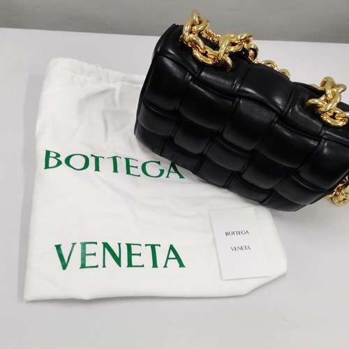 BOTTEGA VENETA ボッテガヴェネタ ショルダーバッグ The Chain