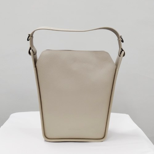 Tool 2.0 North-South レザー トートバッグ BALENCIAGA バレンシアガ バッグ WOMEN'S TOOL 2.0 SMALL NORTH