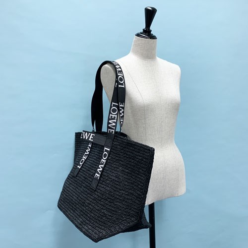 LOEWE（ロエベ） 【爆買】ロエベ ロゴ ラフィア フォールドショッパー