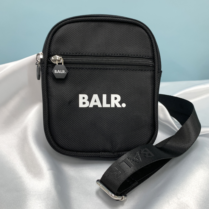 BALR. ボーラー U-SERIES SMALL CROSS BODY BAG クロスボディ