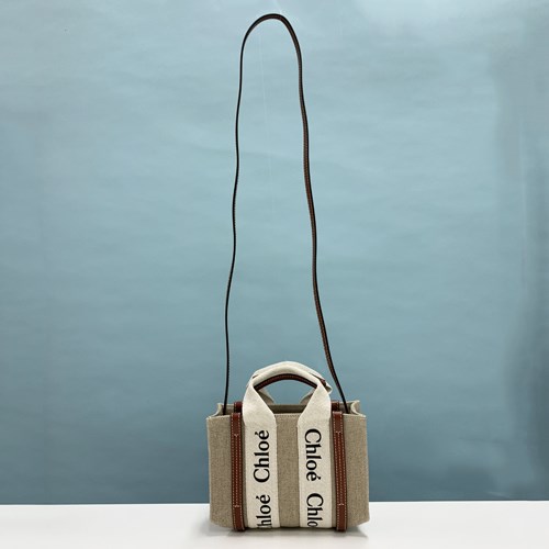 Chloe（クロエ） トートバッグ CHC22AP237I26 ホワイト ピンク ミニ