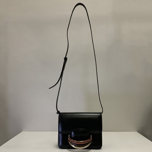 Chloe（クロエ） ショルダーバッグ CHC22SS500G14 ブラック 通勤 旅行