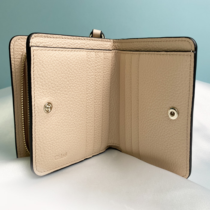 クロエ 財布 イエローのおすすめ人気商品一覧 通販 - Yahoo!ショッピング