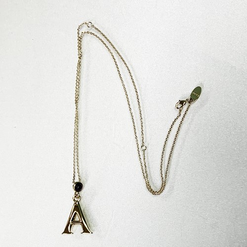Chloe（クロエ） 天然石 alphabet ペンダント ネックレス レディース 