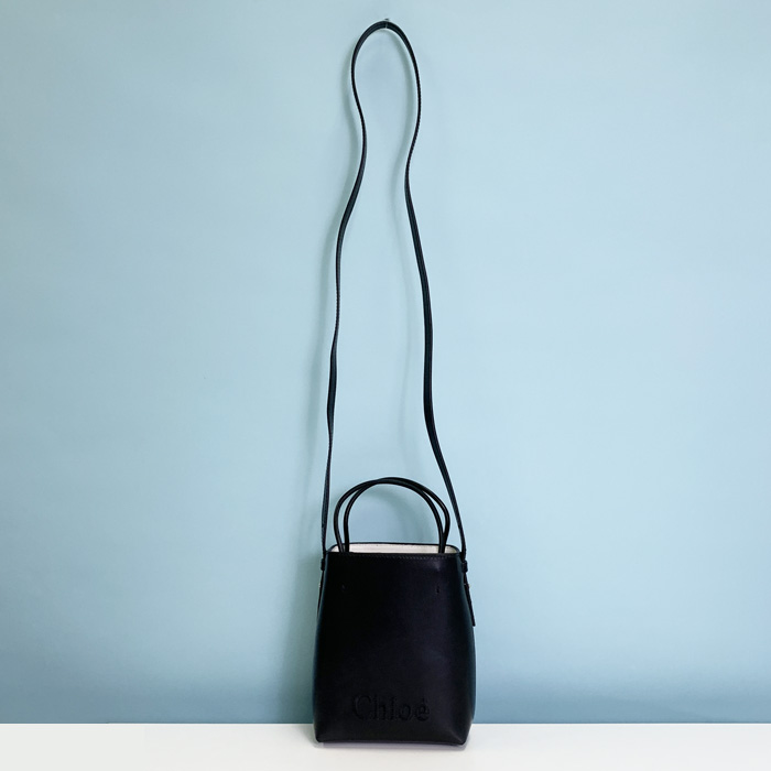 【訳あり】 CHLOE レザー製 マイクロトートバッグ CHC23UP873I10 訳あり】 CHLOE レザー製 マイクロトートバッグ CHC23UP873I10