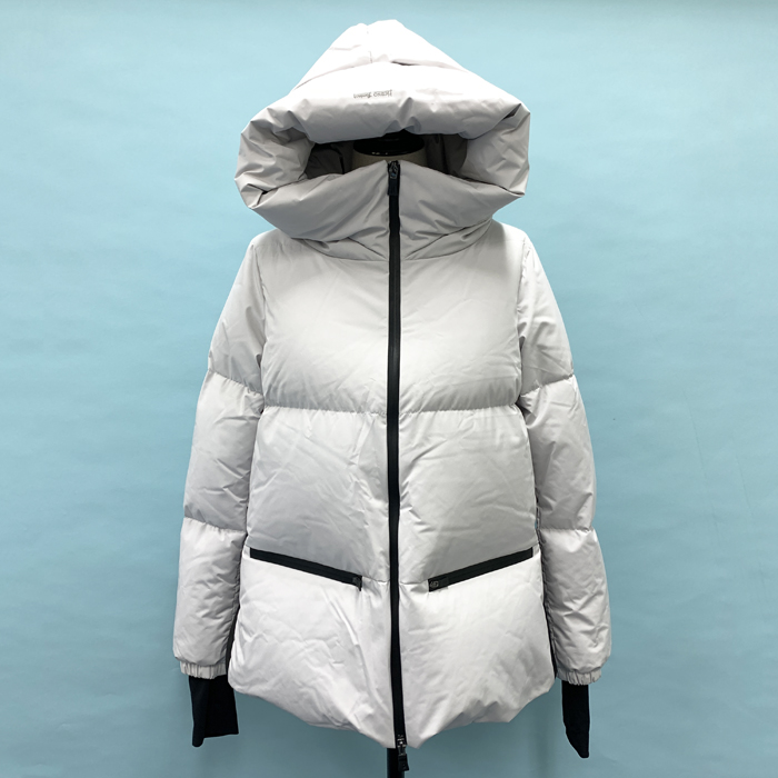 【訳あり】HERNO Laminar ダウン PI155DL11106 GORE-TEX HERNO 【訳あり】ヘルノ アウター ジャケット ファー付き